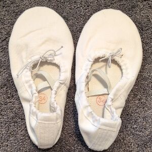 Kids White Canvas Ballet Shoes Size 2